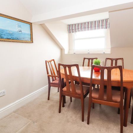 Ty Uchaf Apartment Rhyl Exterior photo